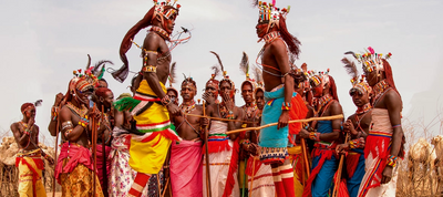 LES PLUS INCROYABLES TRADITIONS TRIBALES AFRICAINES